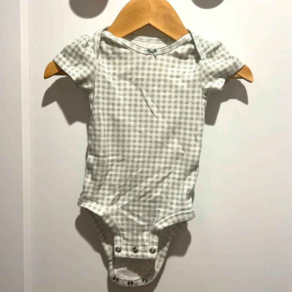 Carters one piece 6 month